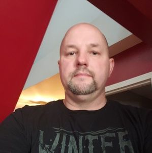 Meet your Posher, Chuck